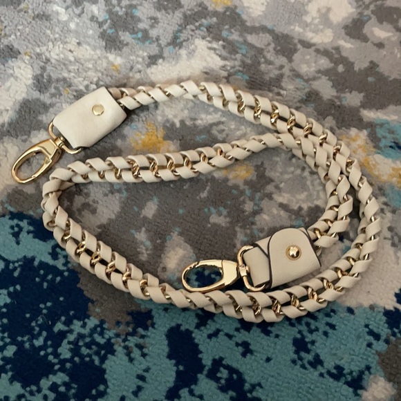 Purse - Picture 3 of 4